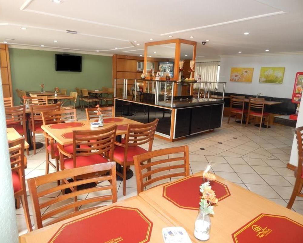 Hotel Dan Inn Curitiba Centro By Nacional Inn Exterior photo