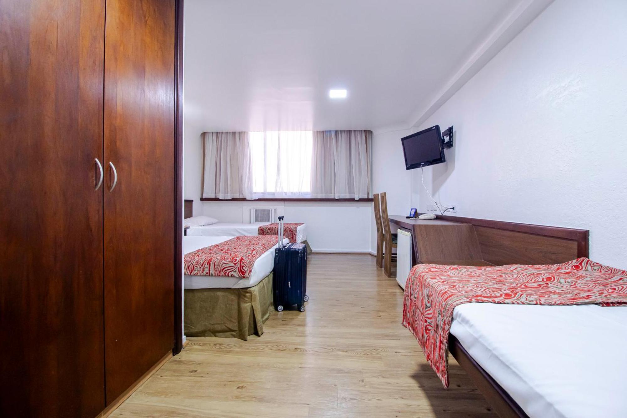 Hotel Dan Inn Curitiba Centro By Nacional Inn Exterior photo